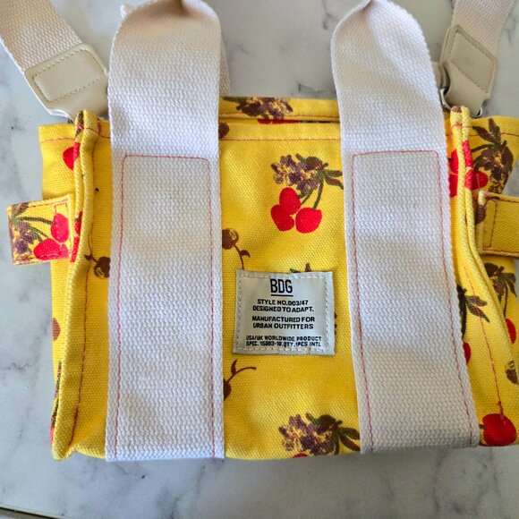 Urban Outfitters Bag - Picture 2 of 3